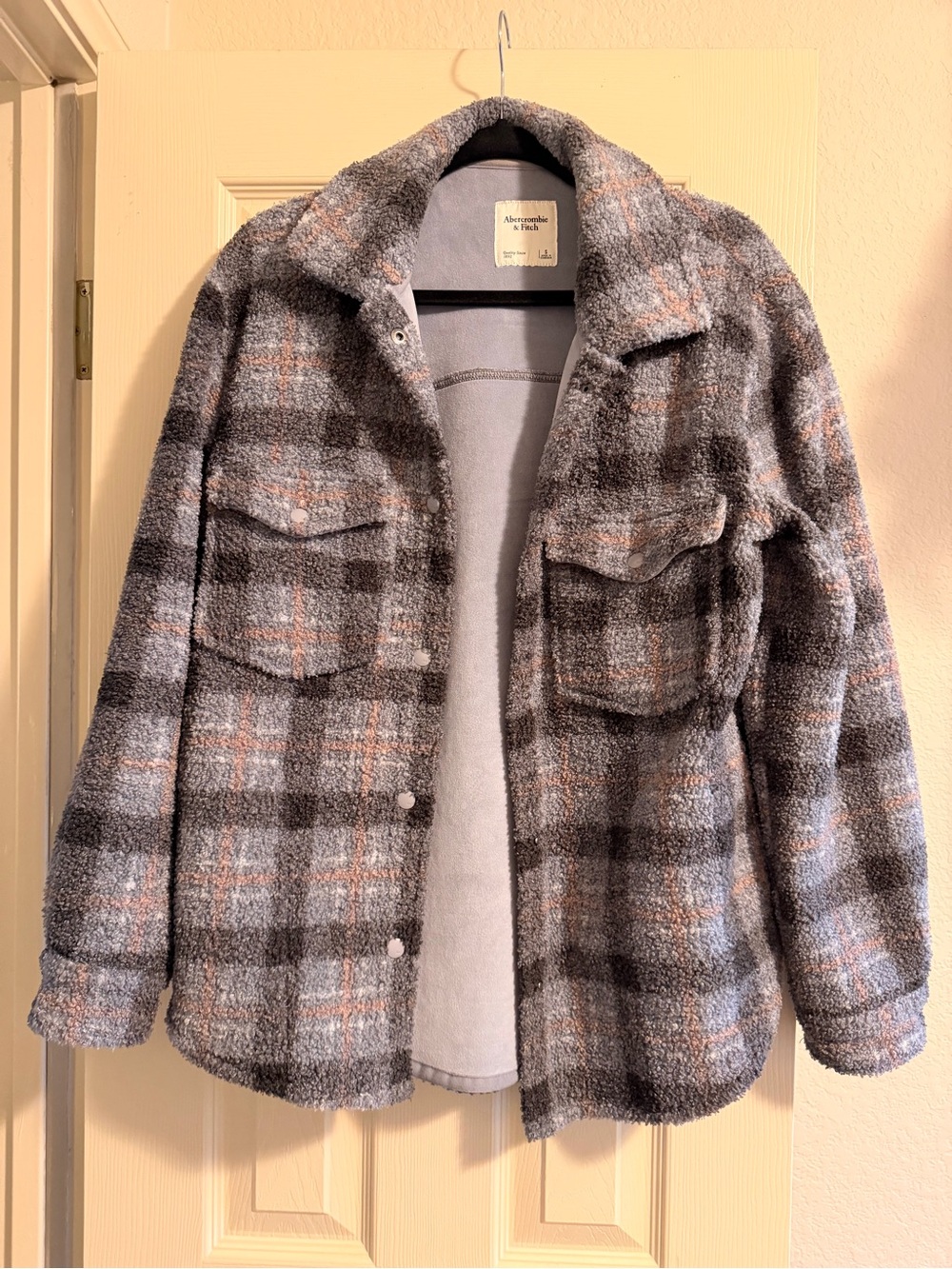Abercrombie & Fitch Plaid Fleece Shirt Jacket Shacket Size Small